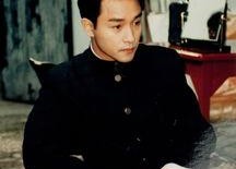 娱乐吃瓜君模仿张国荣,穿越时空的歌声，重温经典瞬间