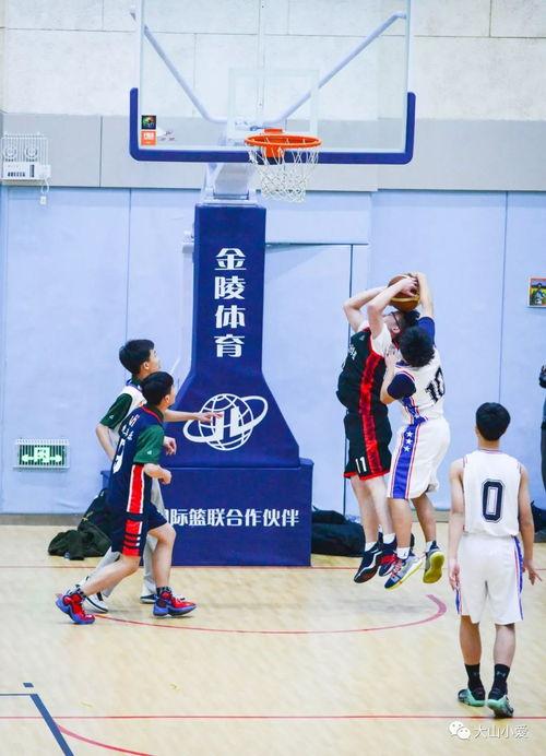 吃瓜网红打篮球是谁啊,吃瓜网红跨界打篮球，竟成为篮球场上的新宠儿